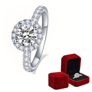 Women's Moissanite Floral Ring