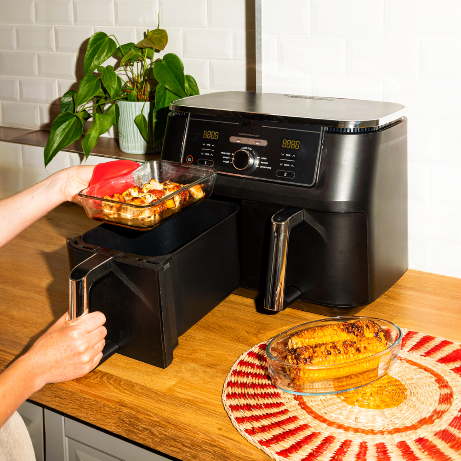 Pyrex Air Fryer Glass Dish - Clear / Square