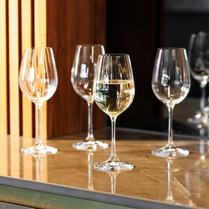 Mikasa Wine Glasses 4 x 350ml