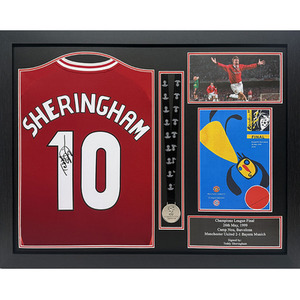 Teddy Sheringham Signed and Framed Manchester United Shirt