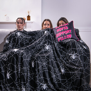 Spiderweb Friends and Family Throw