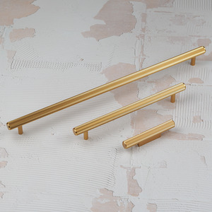 Reeded Gold Cabinet Handle