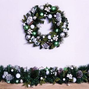 Mixed Pine Wreath with Baubles Berries and Bows