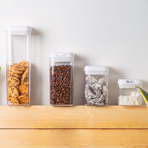 Flip Lock Plastic Food Storage Containers 5pc Set