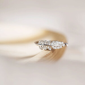 Elegant Adjustable Leaf Ring