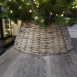 KD Willow Christmas Tree Skirt Wicker Rattan - Medium