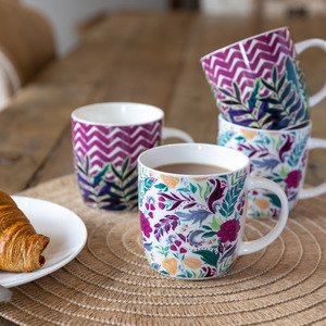 KitchenCraft Set of 4 Exotic Floral  Chevron Mugs