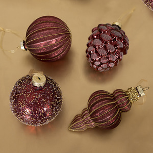 Charles Bentley Set of 12 Burgundy Glass Christmas Baubles