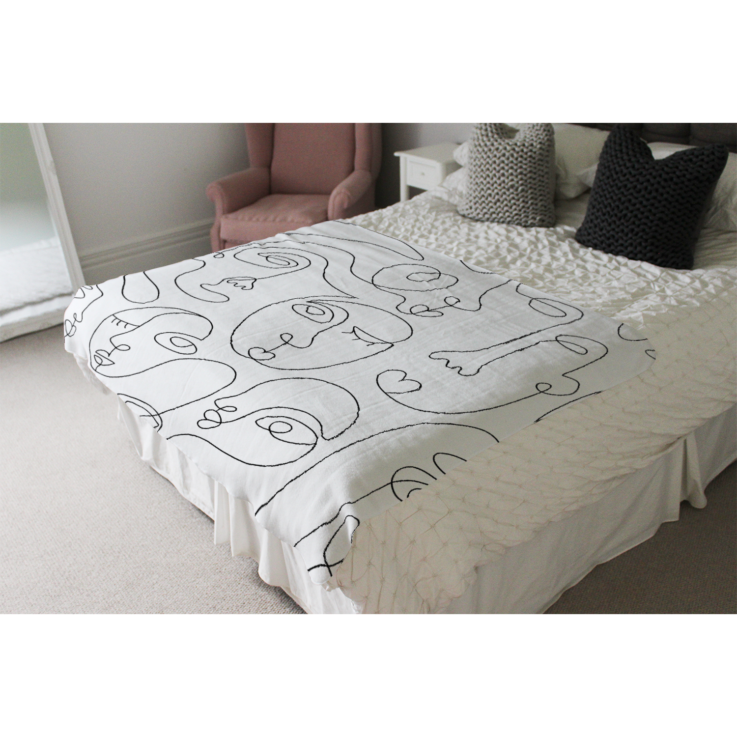 Line Drawing Of Faces Blanket - White