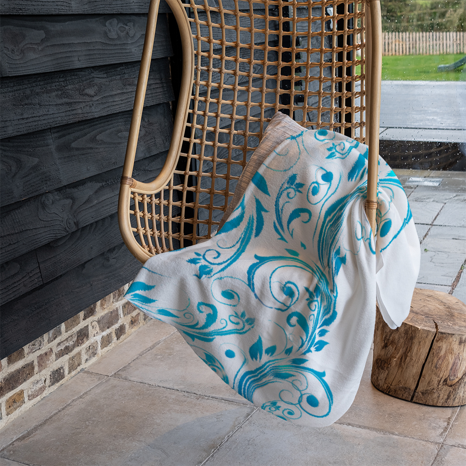 Swirls Blanket - Blue