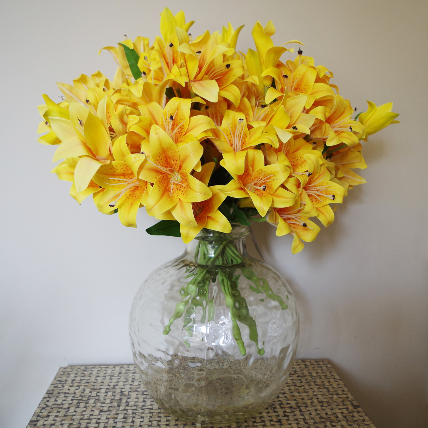 Leaf 12 X Artificial Lily Stem - Yellow