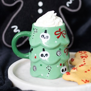 Ceramic Creepy Christmas Tree Mug