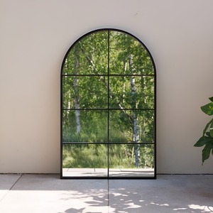 Round Arch Metal Frame Illusion Mirror