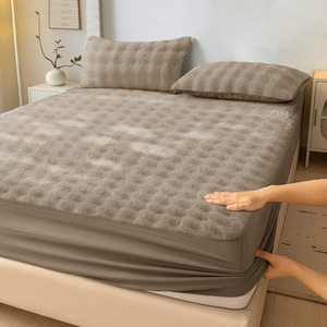 Luxury Thermal Supersoft Faux Fur Fitted Sheet