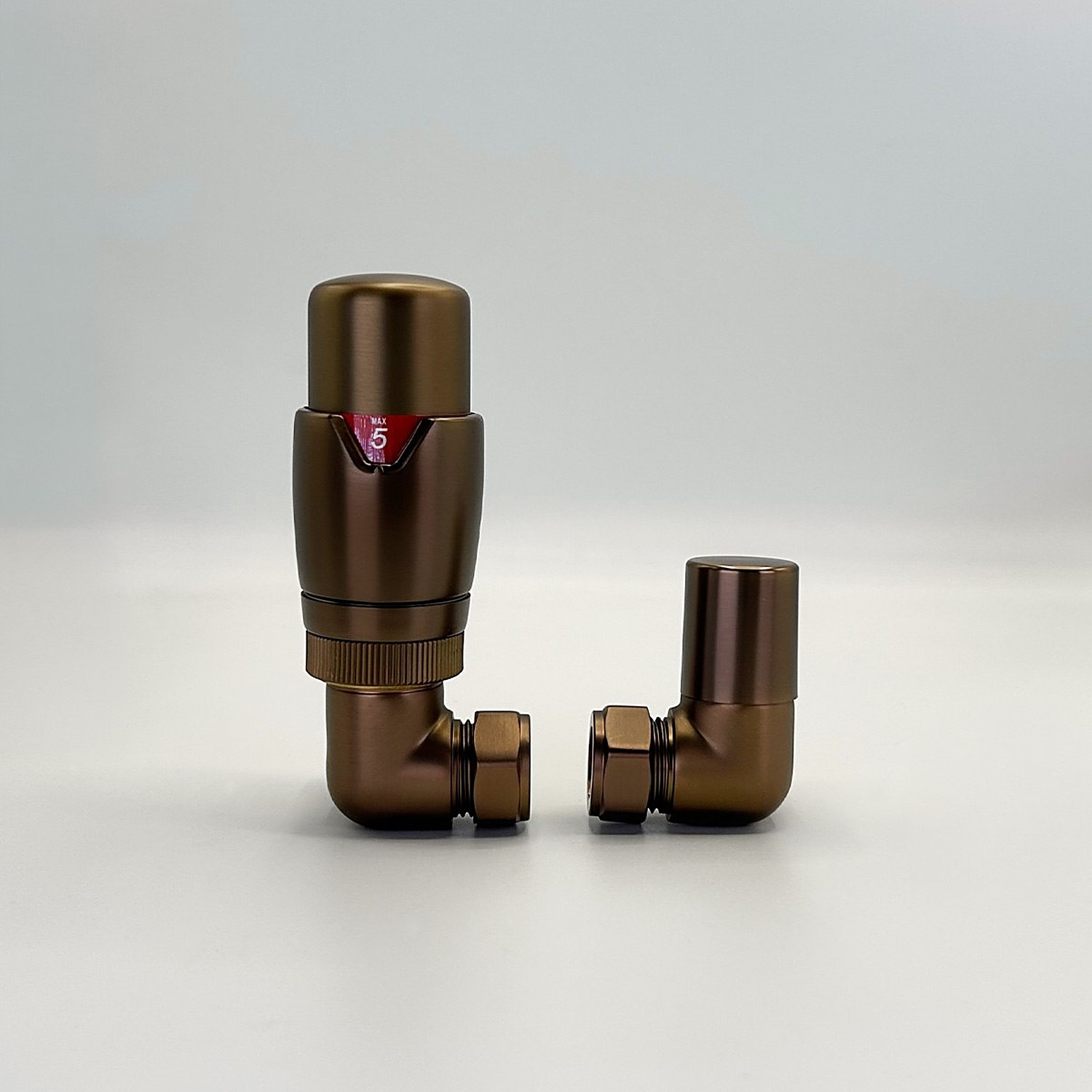B&Q -  Corner Brushed Bronze Thermostatic Radiator Valve (Trv) Set - Image 2