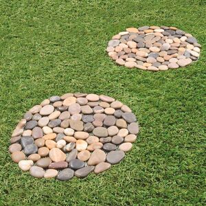 2 x Round Pebble Garden Stepping Stones