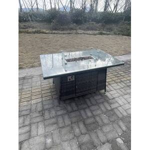 Outdoor PE Rattan Garden Furniture Gas Fire Pit Table Big Stool