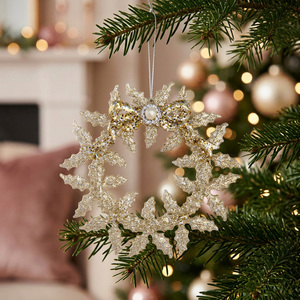 Glitter Wreath with Pearl Hanging Decoration