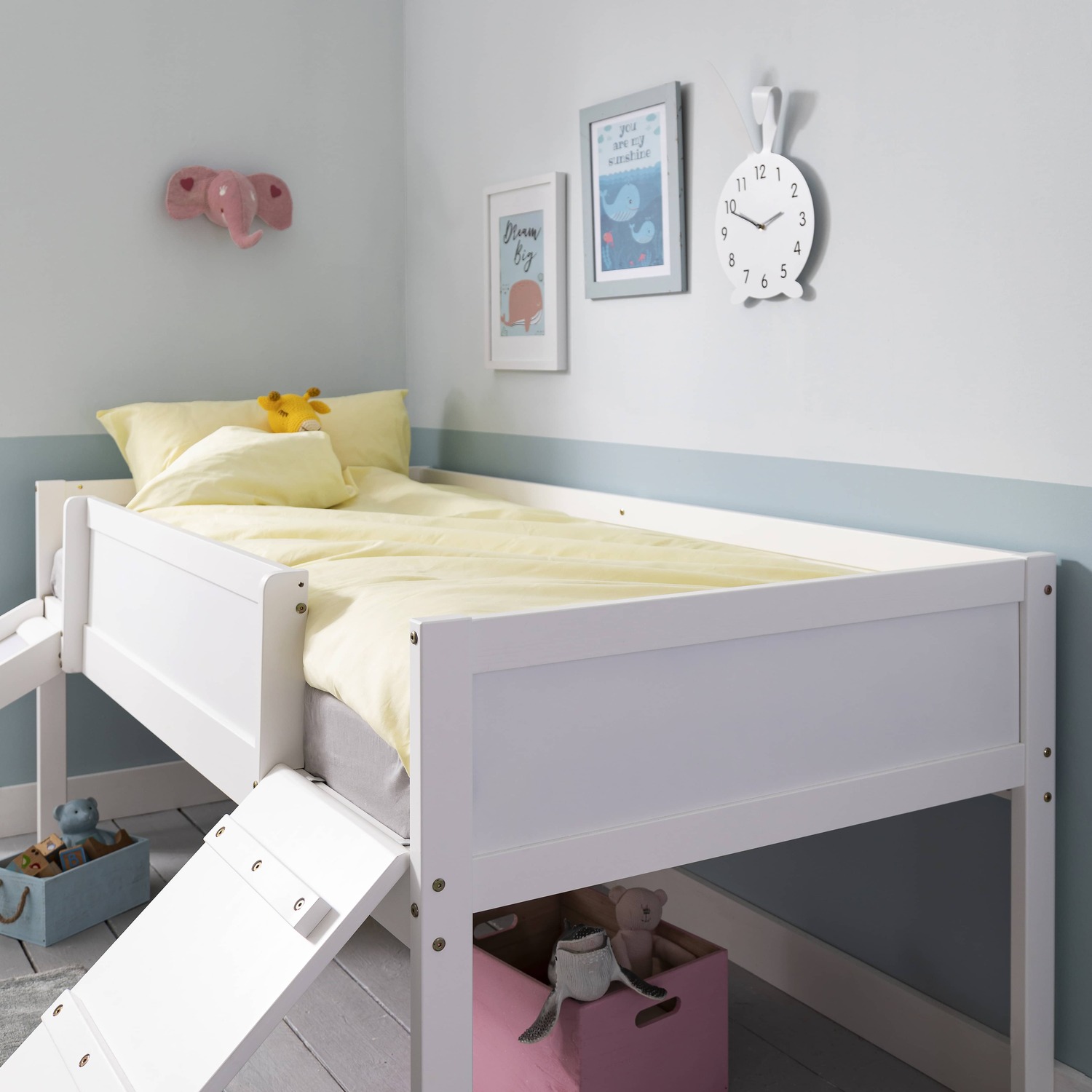 Frida Low Midsleeper Cabin Bed With Slide - White