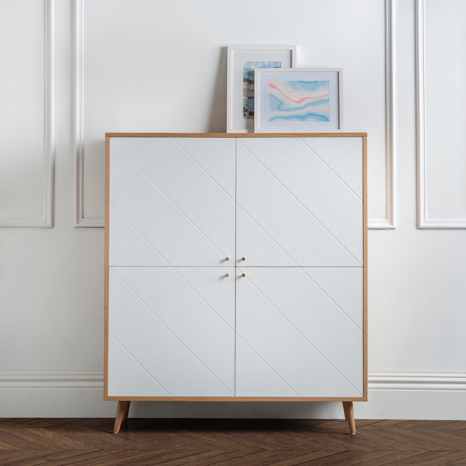 Julian Bowen Moritz 4 Door Cabinet - Oak & White, White