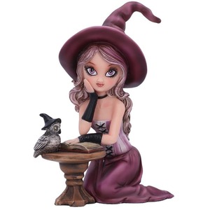 Agatha Witch Figurine 15cm Polyresin Statue