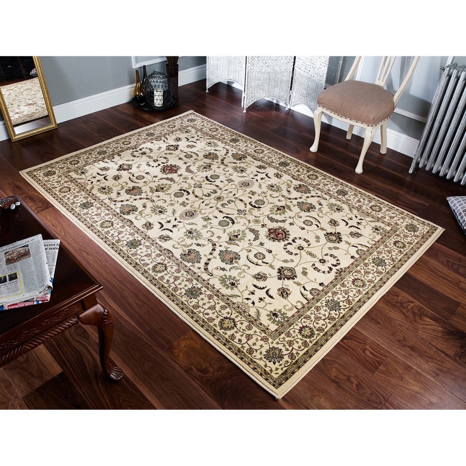 Traditional Design Area Rug - Cream / 160x235cm
