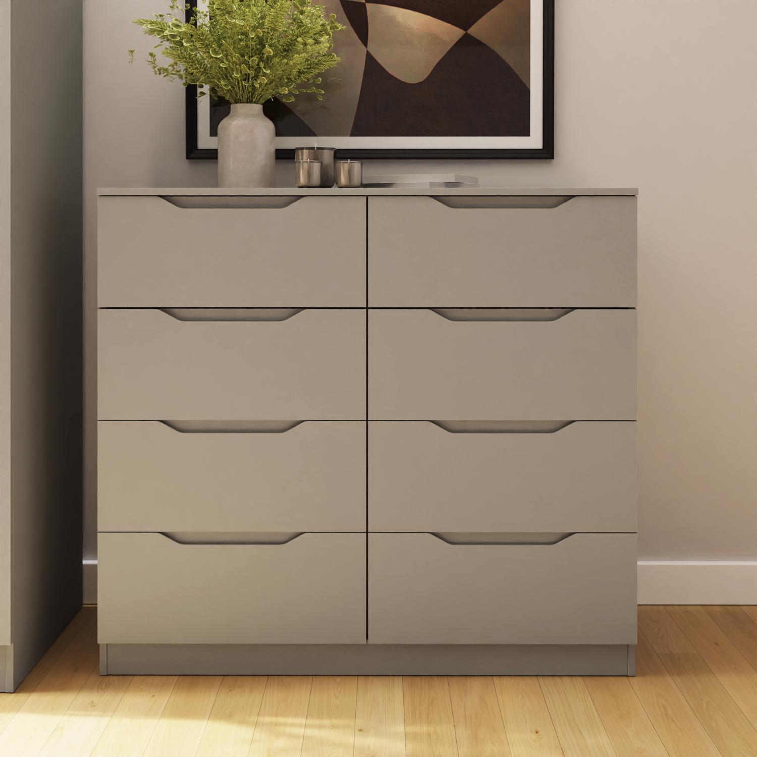Modern 8 Drawer Chest of Drawers Recessed Handles Central Runners