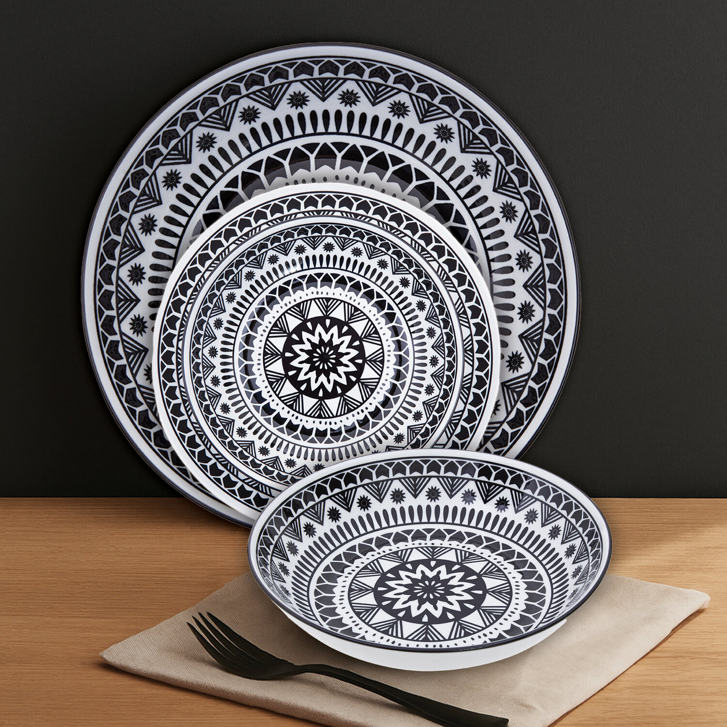 Maya 12 Piece Black And White Dinner Set - Assorted