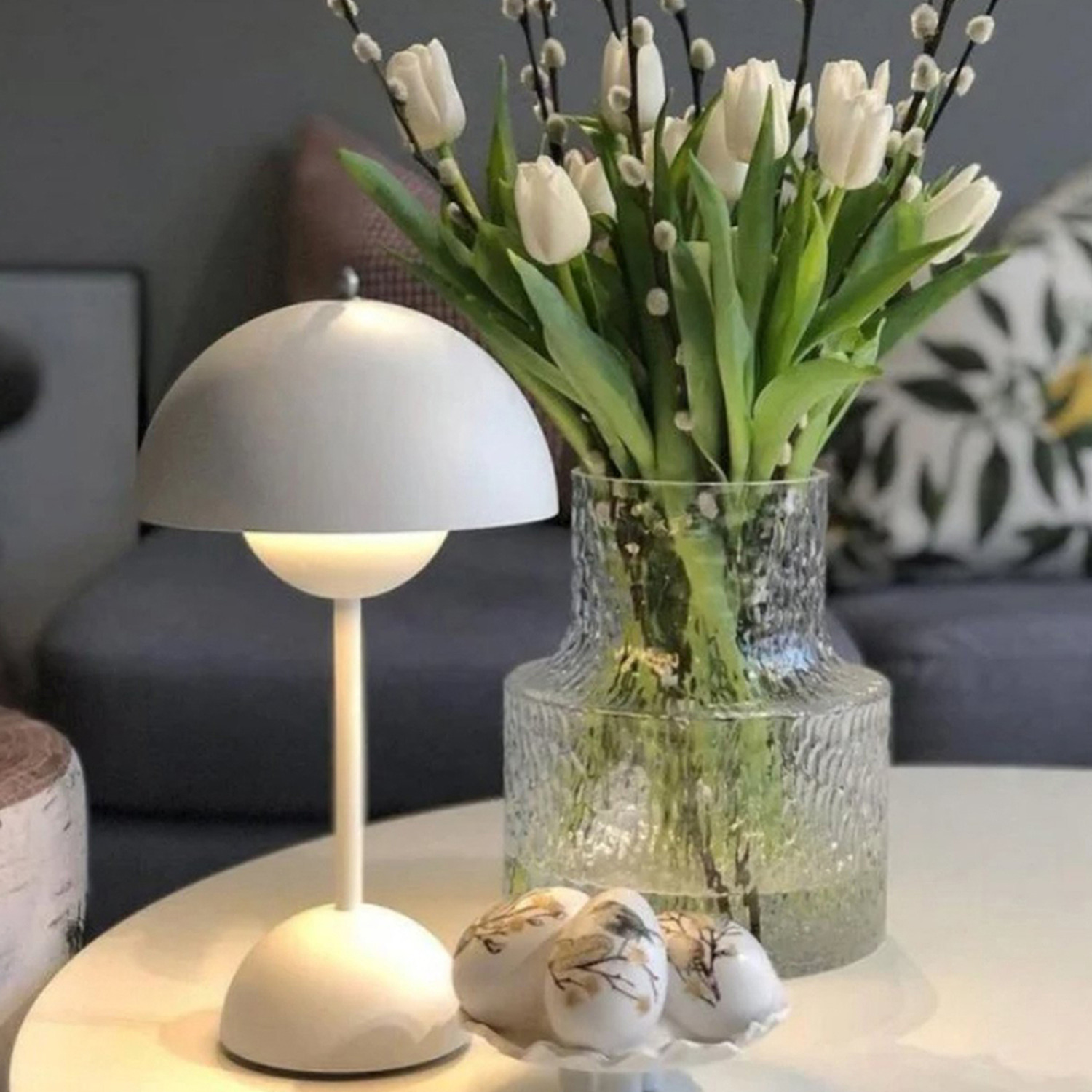 Image of Flower Shape LED Desk Lamp Rechargeable&hellip;