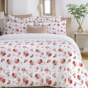 Delicate Red Floral Printed Duvet Set