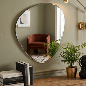 Frameless Asymmetric Decorating Wall Mirror Irregular Shape Beveled