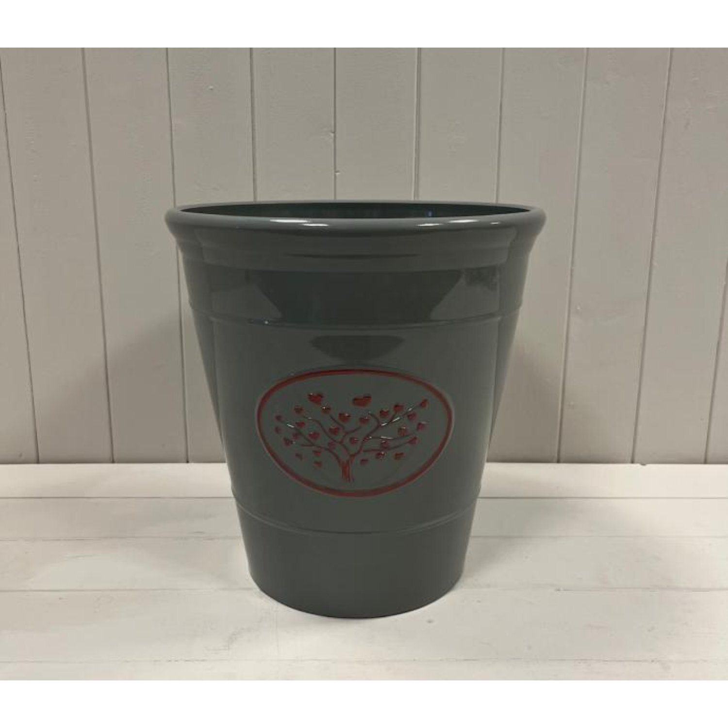 Kdmd Grey Round Love Heart Tree Recycled Plastic Planter - Dark Grey