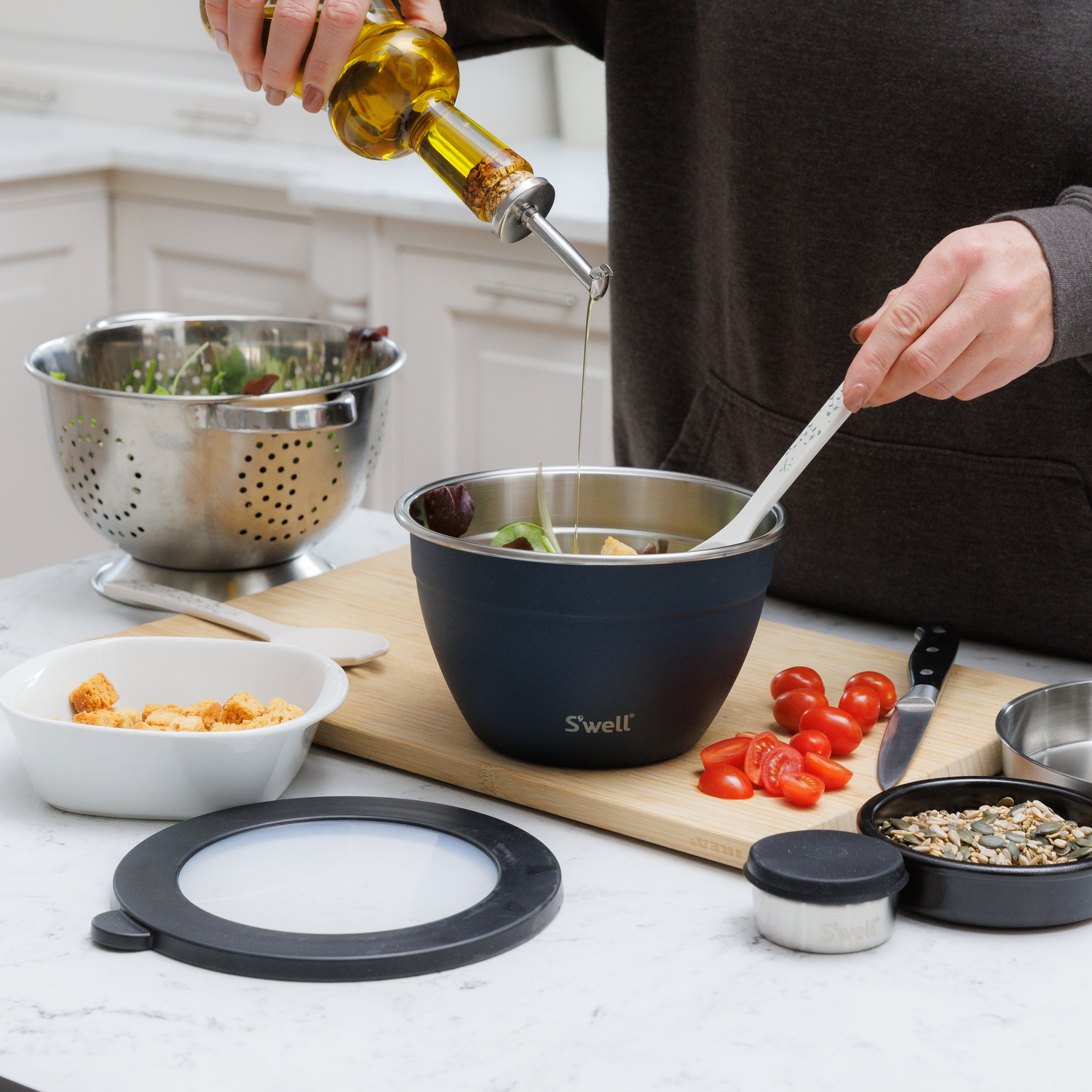 Image of S'well Azurite Salad Bowl Kit, 1.9L&hellip;