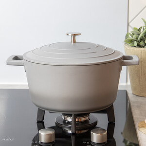 MasterClass Lightweight 4 Litre Casserole Dish with Lid - Ombre Grey