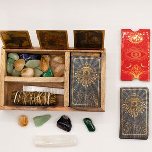 Elegant Mango Wood Tarot Box with Card Display Storage