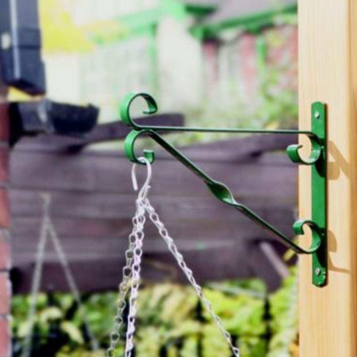 Green 16 Inch Basket Bracket - Green / 2