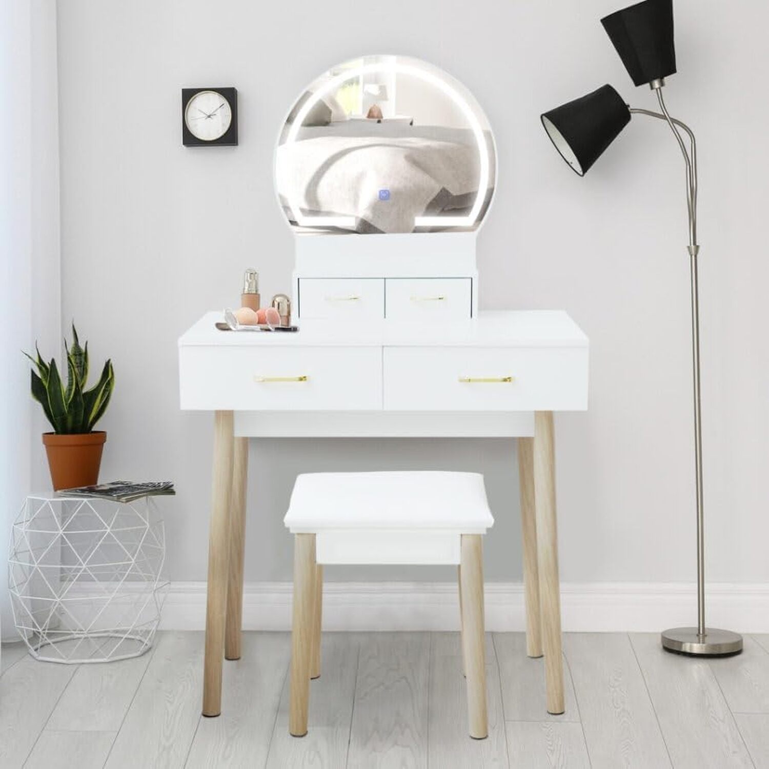 Hollywood Dressing Table Set With Round Mirror Led Lights White - White