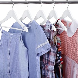 SONGMICS Kid's Wooden Hangers with Trousers Bar