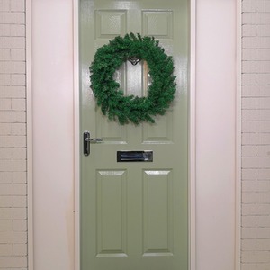 Plain Festive Christmas Wreath with 160 Tips