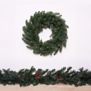 The  Ultra Mixed Pine Wreath