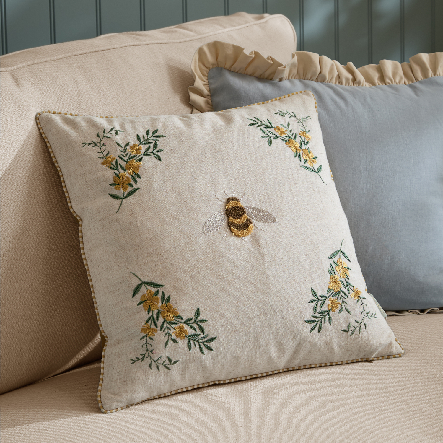 Wylder Ramble Bee Tufted Cushion in Light Beige | Size: 45 cm x 45 cm
