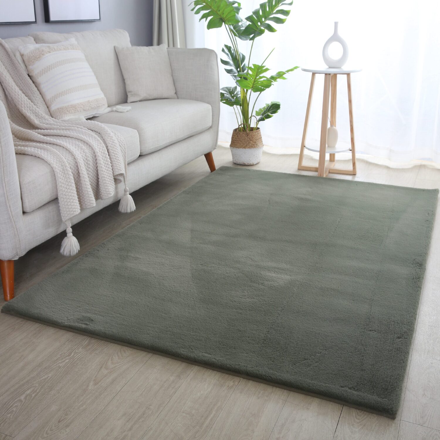 Plushtale Washable Plain Living Room Super Soft Poly Cotton Area Rug - Green / 160cm / 120cm