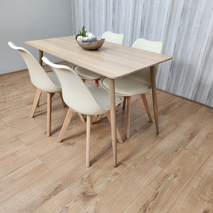 Oak Effect Kitchen Dining Table With 4 Cream Tulip Chairs Table Set Of 4