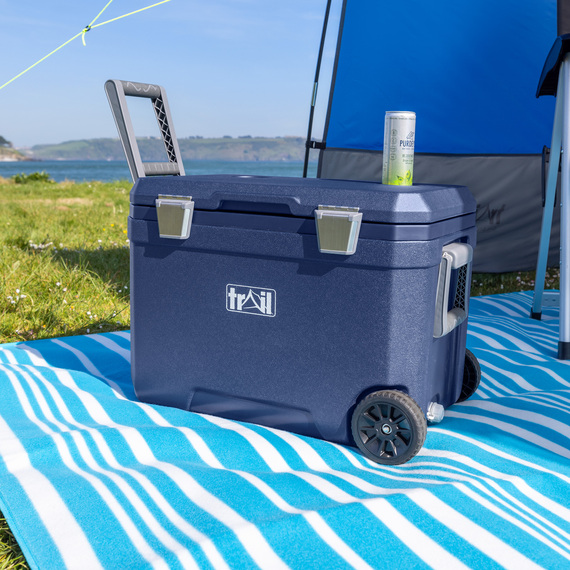 45L Insulated Cool Box on Wheels