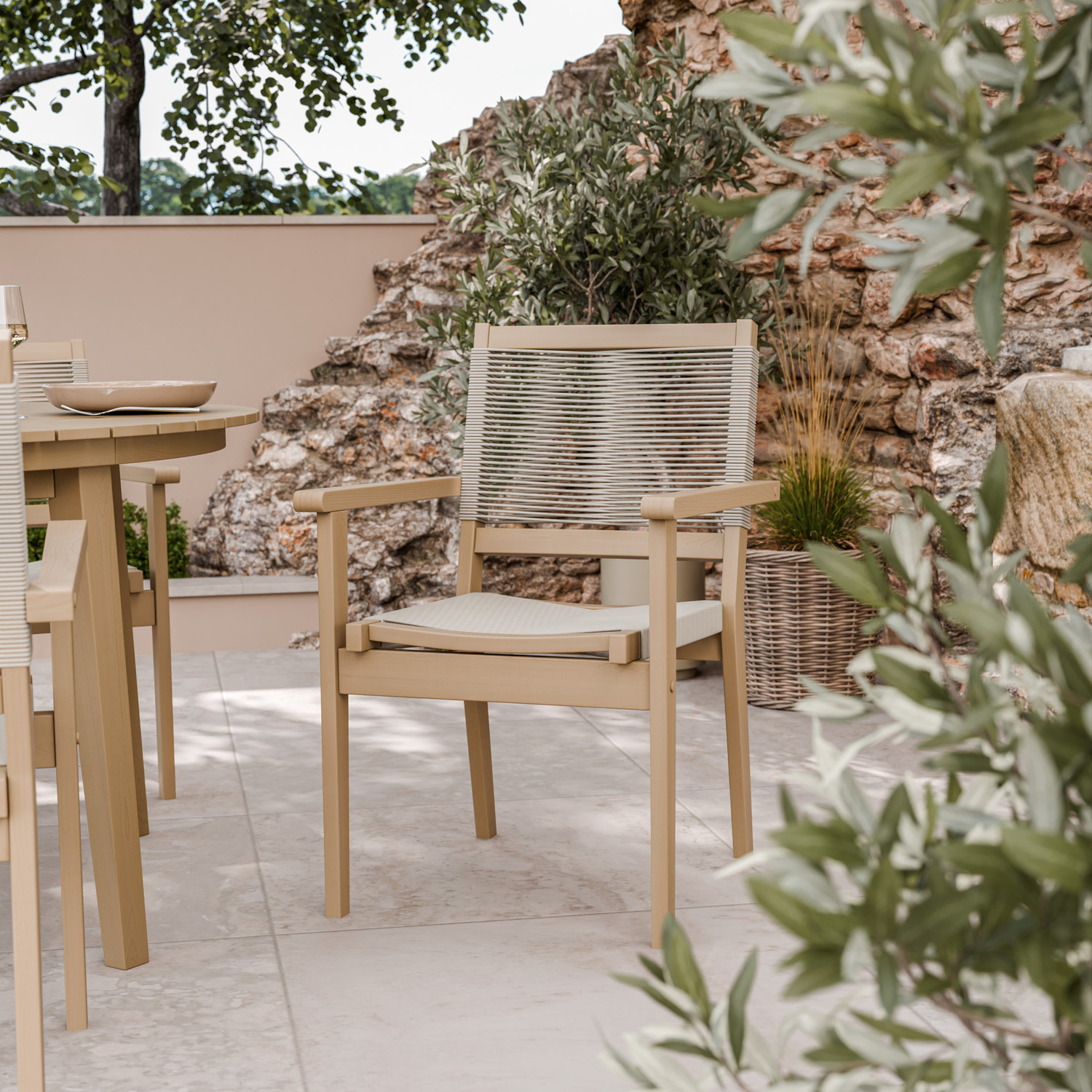 Roma 5 Piece Round Sunray Dining Set - Black Roma Rope Stacking Chairs