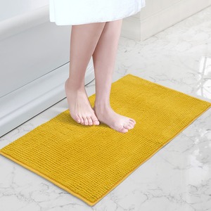 Shaggy Noodle Bath Mat