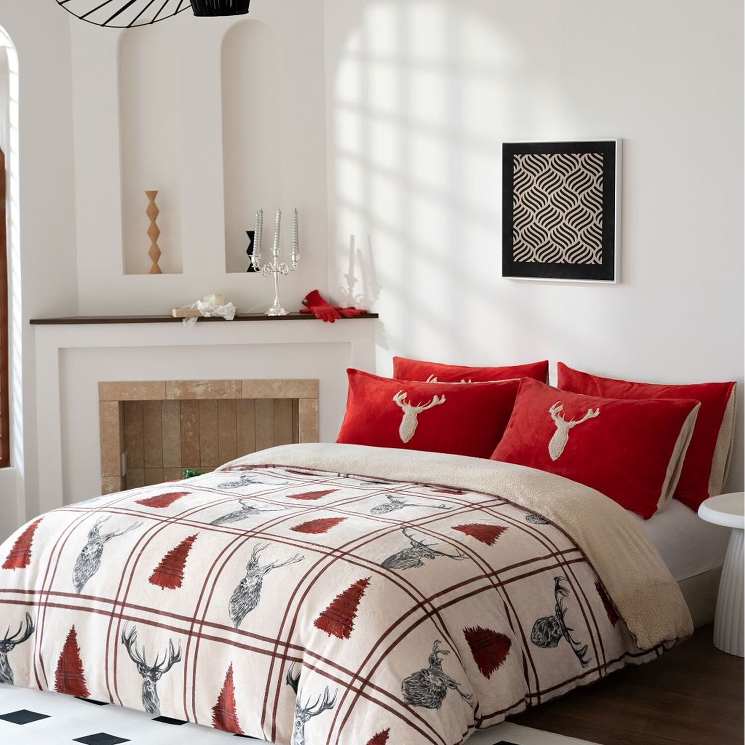 Stag Teddy Fleece Duvet Cover Set - Red King
