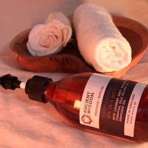 Sleepy Lavender Aromatherapy Massage Bath Oil for Relaxation