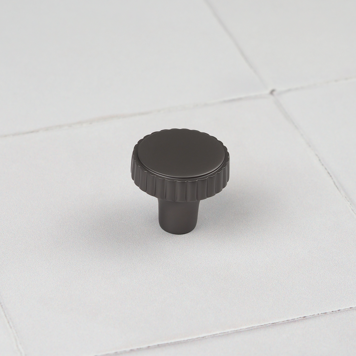 Handle & Home Ribbed Detailing Handles And Coordinating Knobs - Anthracite Grey / 30Mm Knob