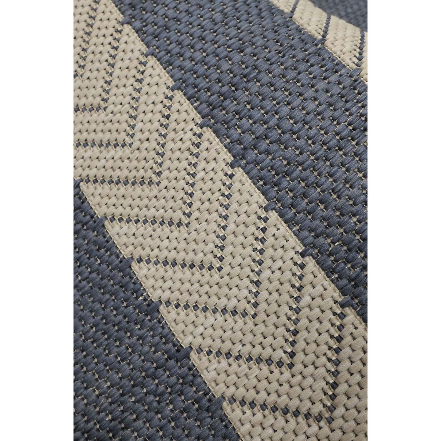 Navy Contemporary Striped Eye Catching Indoor Outdoor Rug - Navy 67cm 067 200